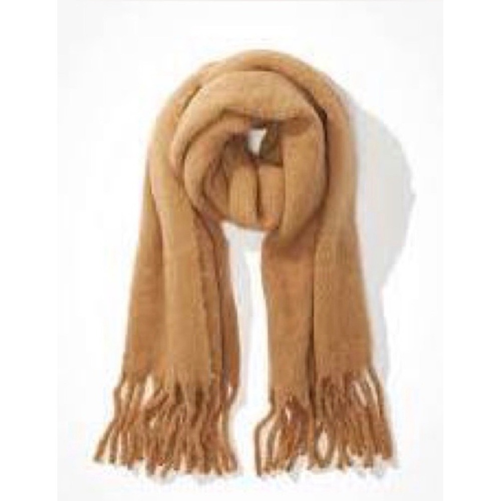 American Eagle Outfitters Scottish Scarf Tan Camel Soft Knit Fringe Tassel OS